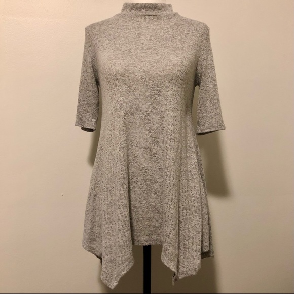 💸 $2 ADD-ON Caution To The Wind Gray Mock Neck Shirt - Picture 2 of 5